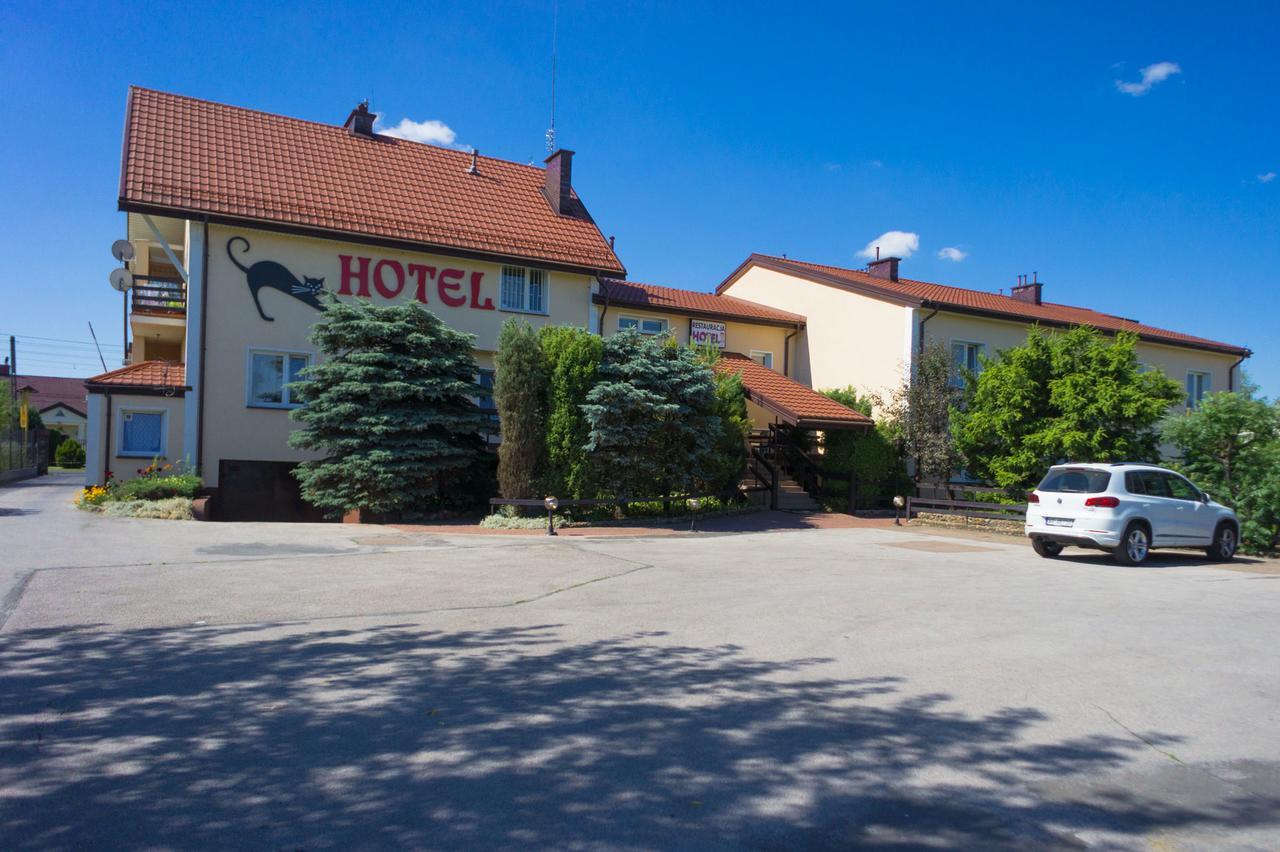 Hotel Kot Siestrzen Extérieur photo